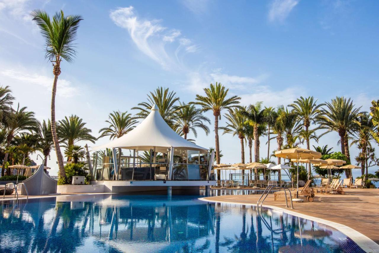 Radisson Blu Resort Gran Canaria La Playa de Arguineguin Exterior photo The hotel's pool